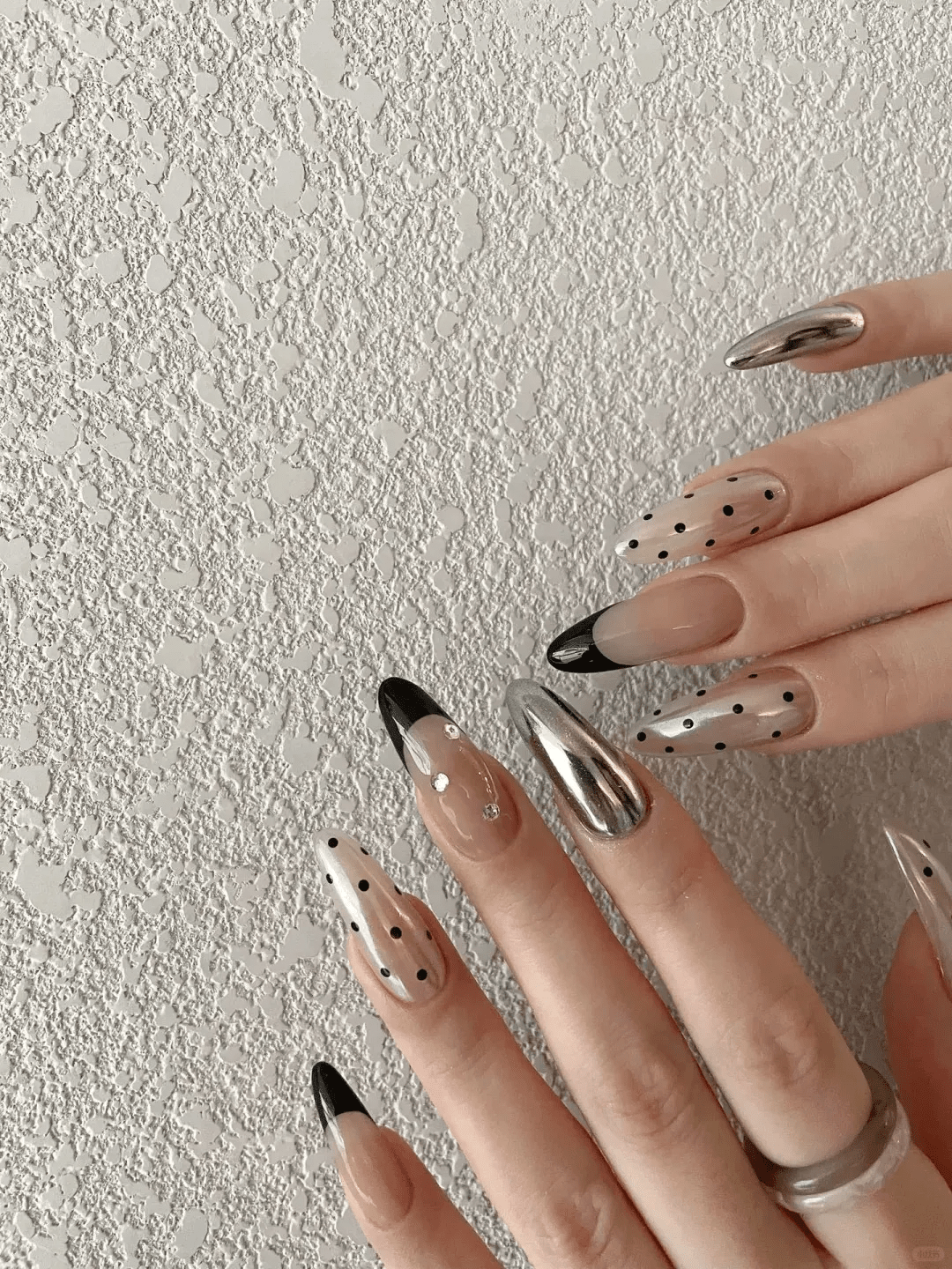 Polka Dot Nail Art: The Perfect Blend of Trend and Personality with Natural Overlay Nails